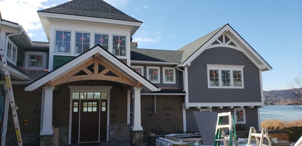 Slide of Lacerda's Construction