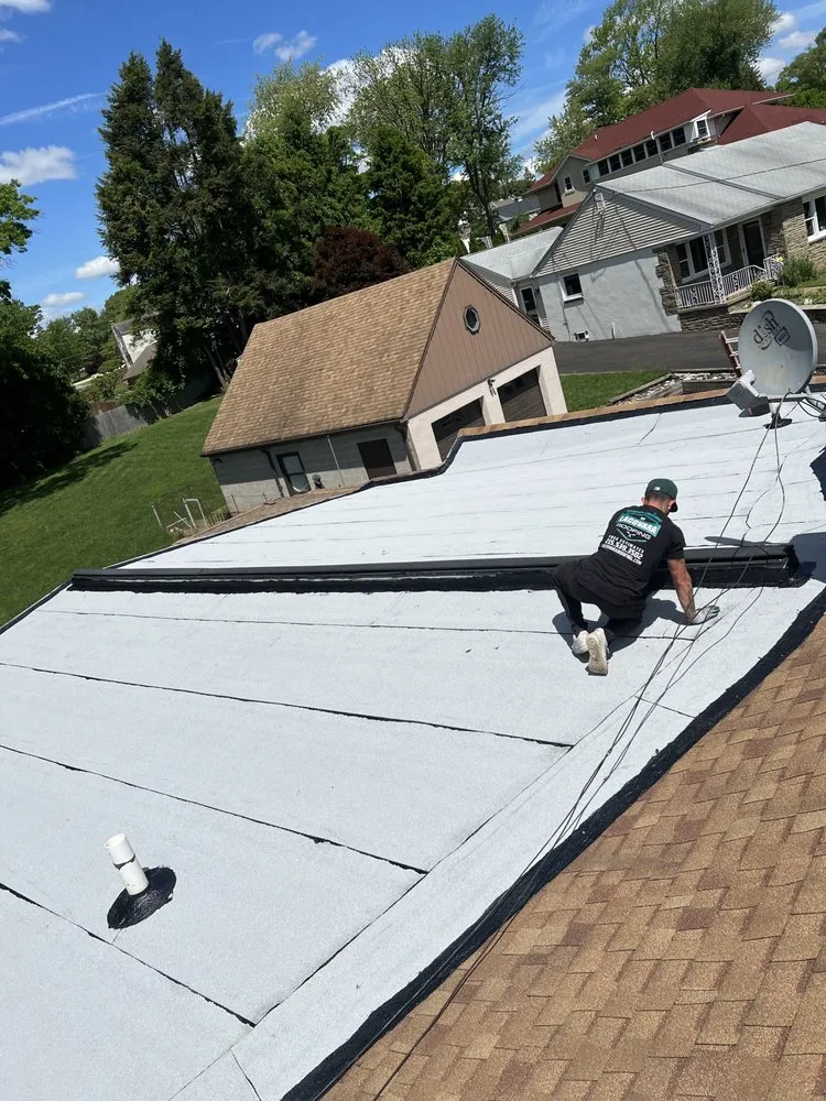 Slide of Lacovara Roofing