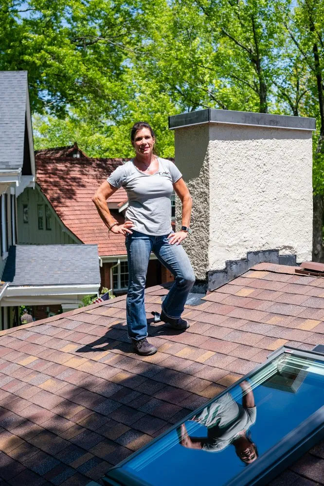 Slide of Lady On The Roof