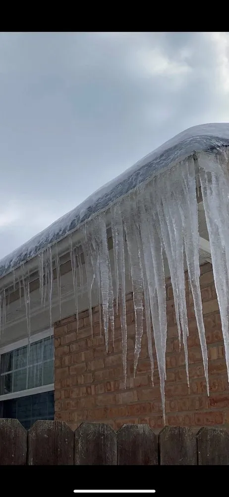 Slide of Lady On The Roof