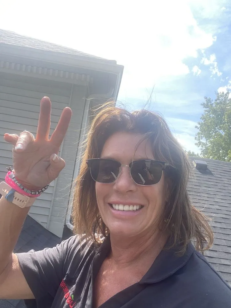 Slide of Lady On The Roof