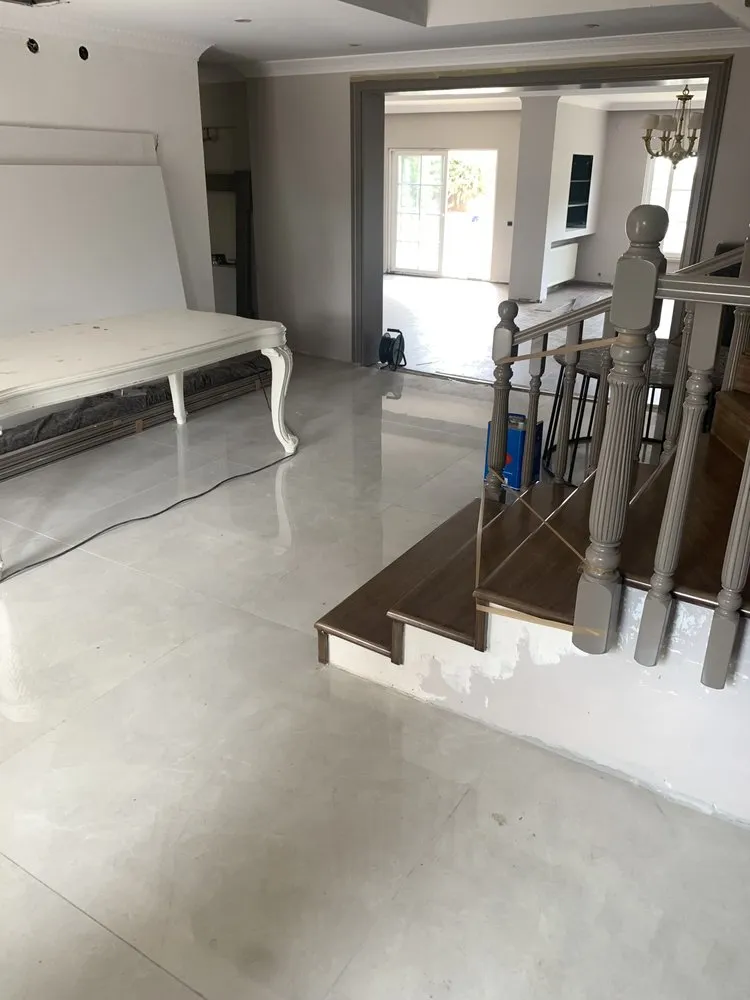 Slide of Laffhome Construction