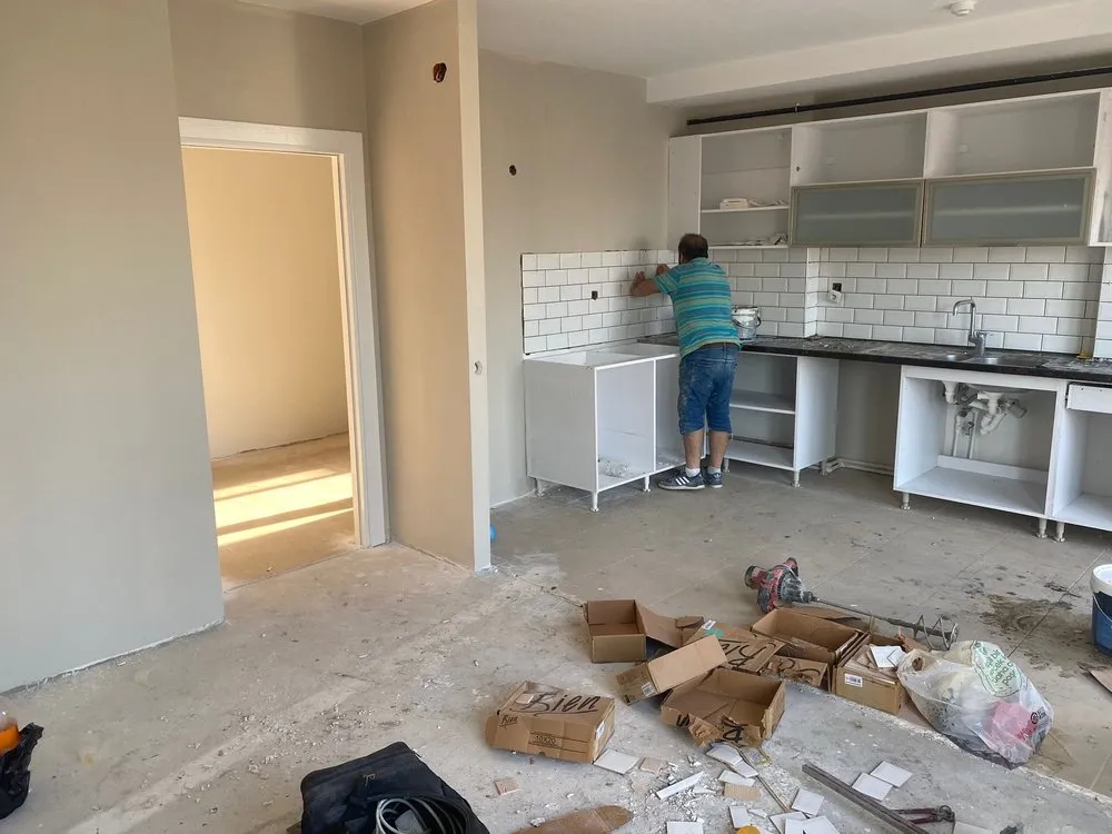 Slide of Laffhome Construction