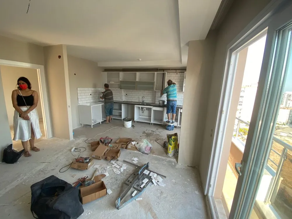 Slide of Laffhome Construction