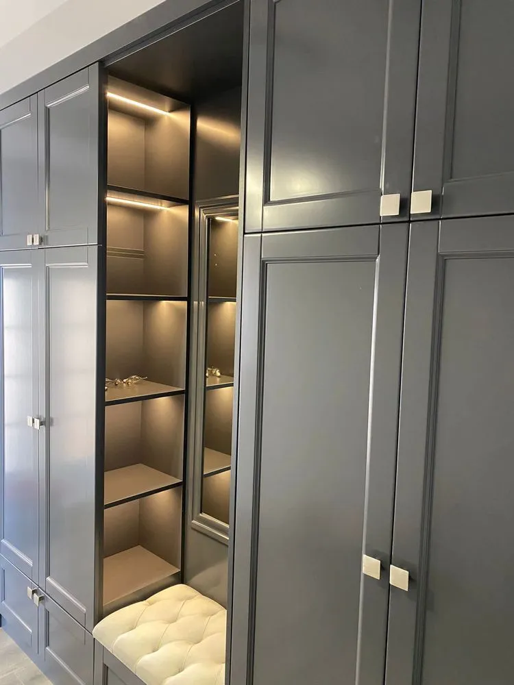 Slide of Laffhome Construction