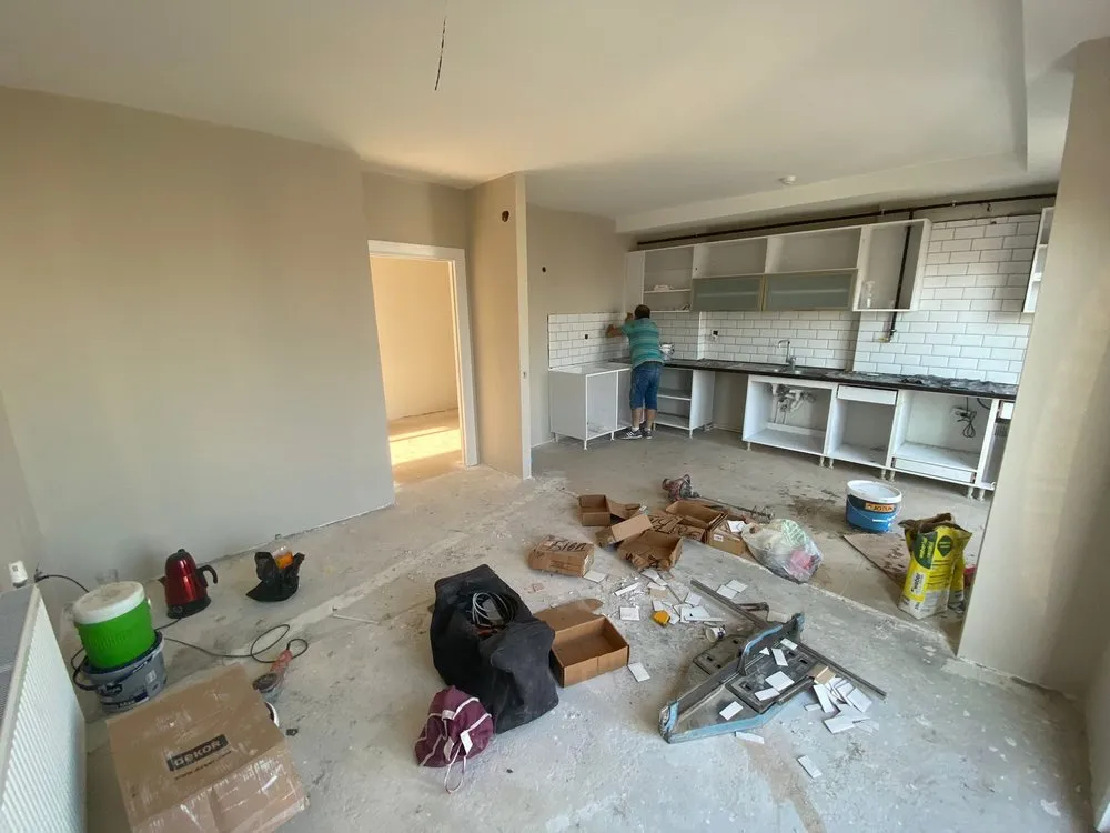 Slide of Laffhome Construction