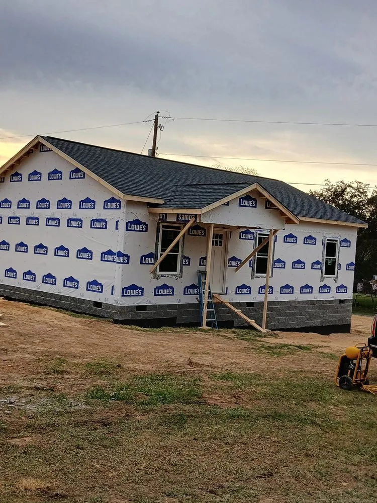 Slide of Lainez Framing