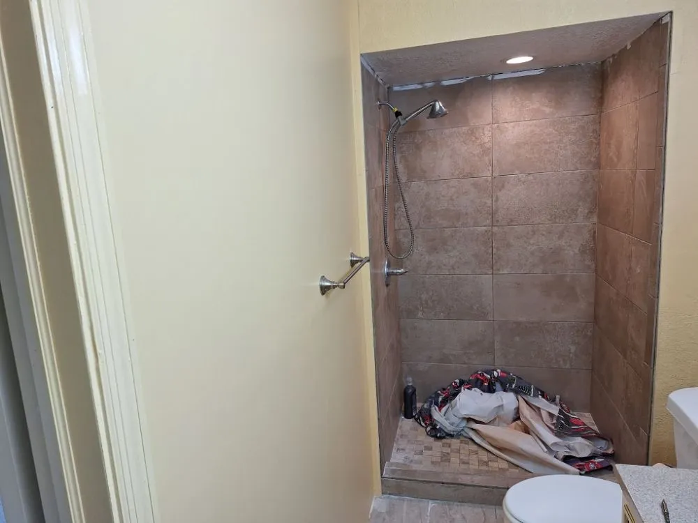 Slide of Lake City Cabinets