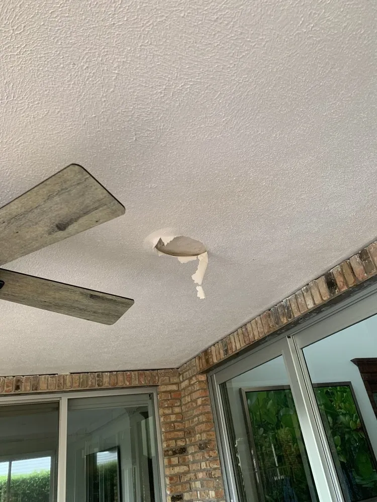 Slide of Lake Erie Roofing and Construction