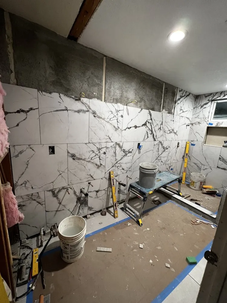 Slide of Lake House Builders