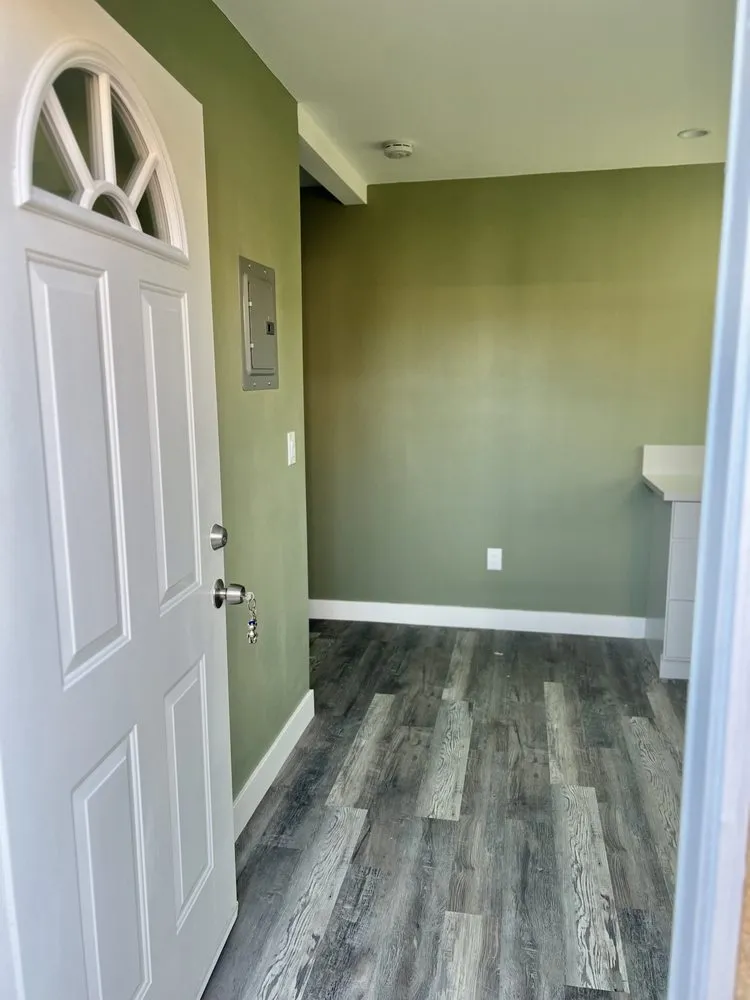 Slide of Lake House Builders