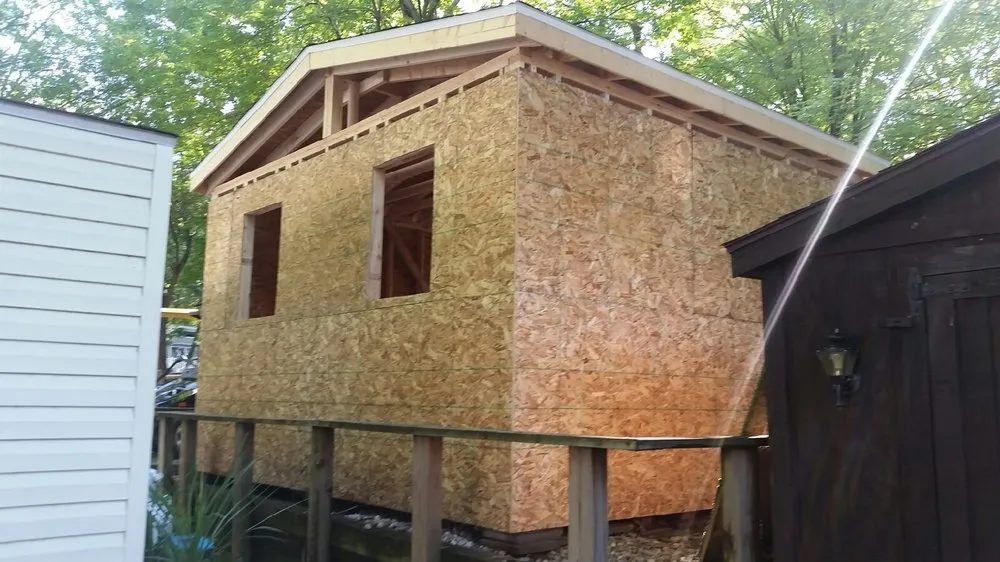 Slide of Lakeshore Construction Solutions