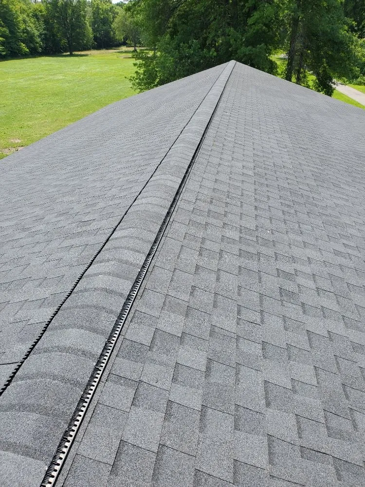 Slide of Lakeshore Roofing