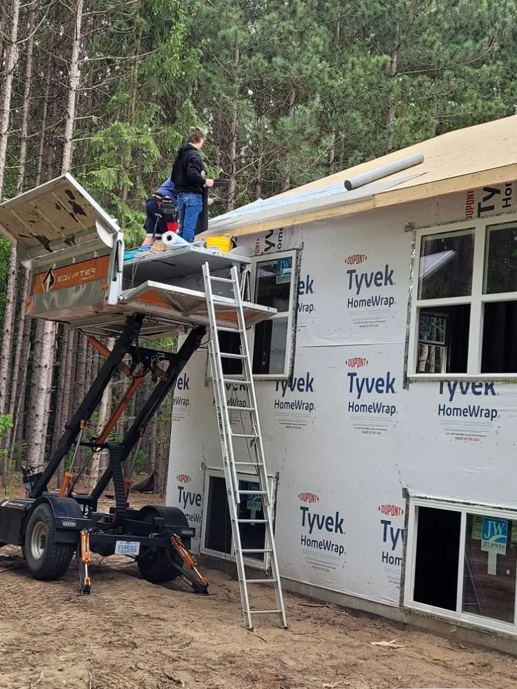 Slide of Lakeshore Roofing