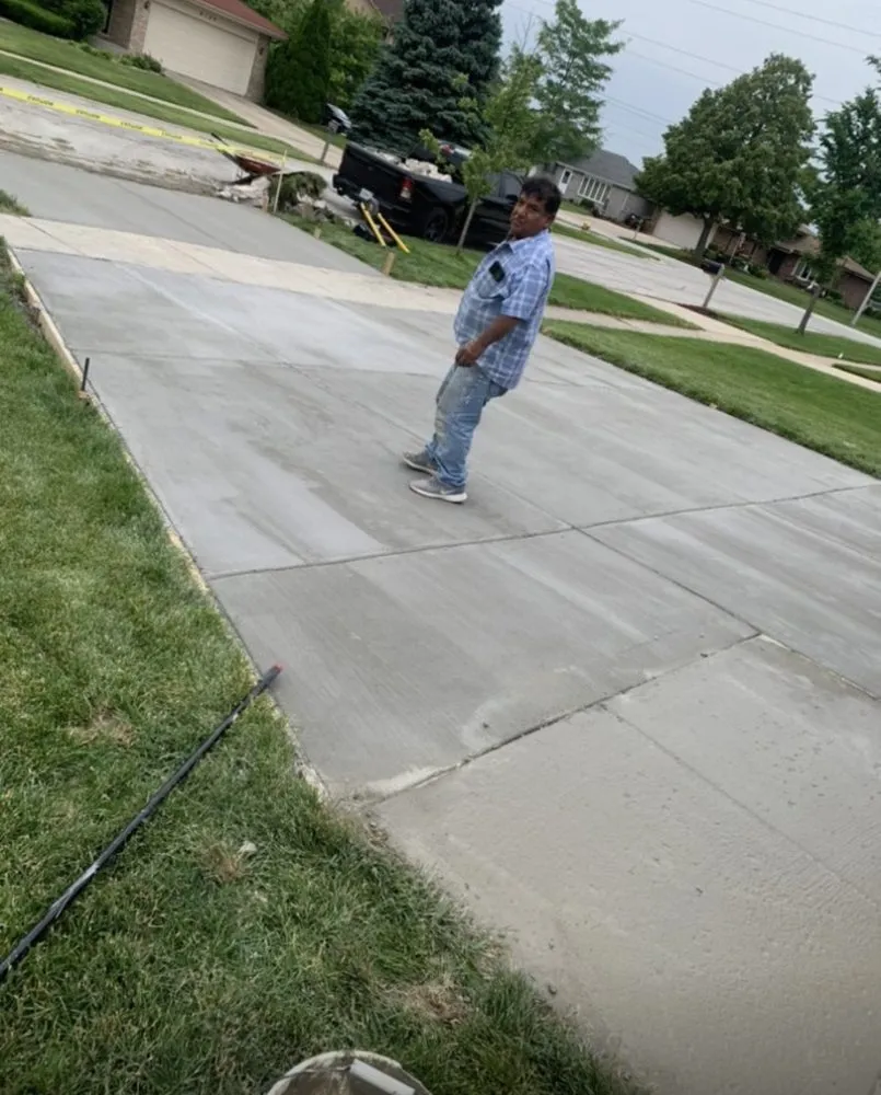 Slide of Lakeside Construction