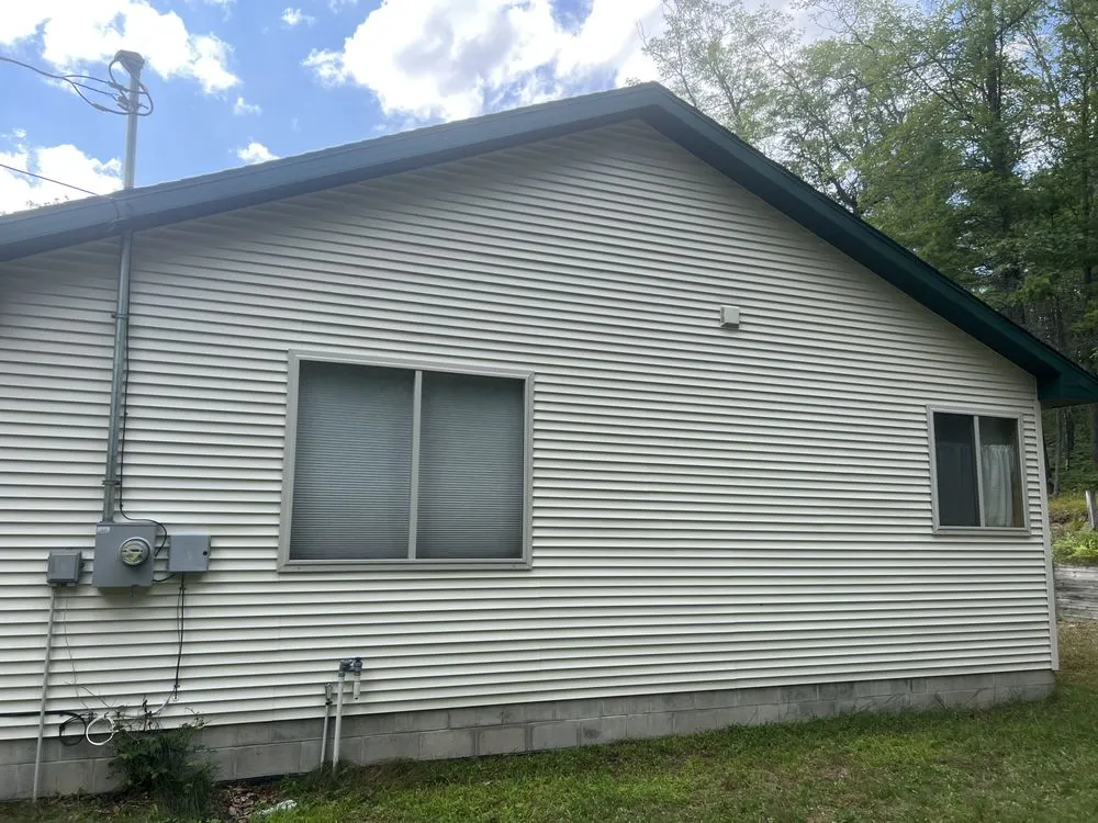 Slide of Lakeside Exterior Cleaners