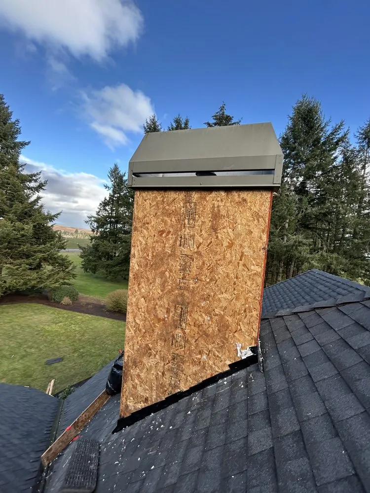 Slide of Lakeside Premium Construction