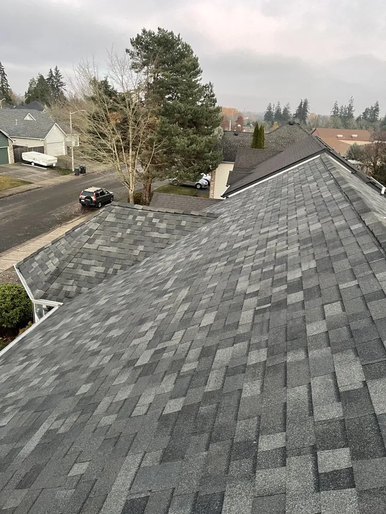 Slide of Lakeside Premium Construction