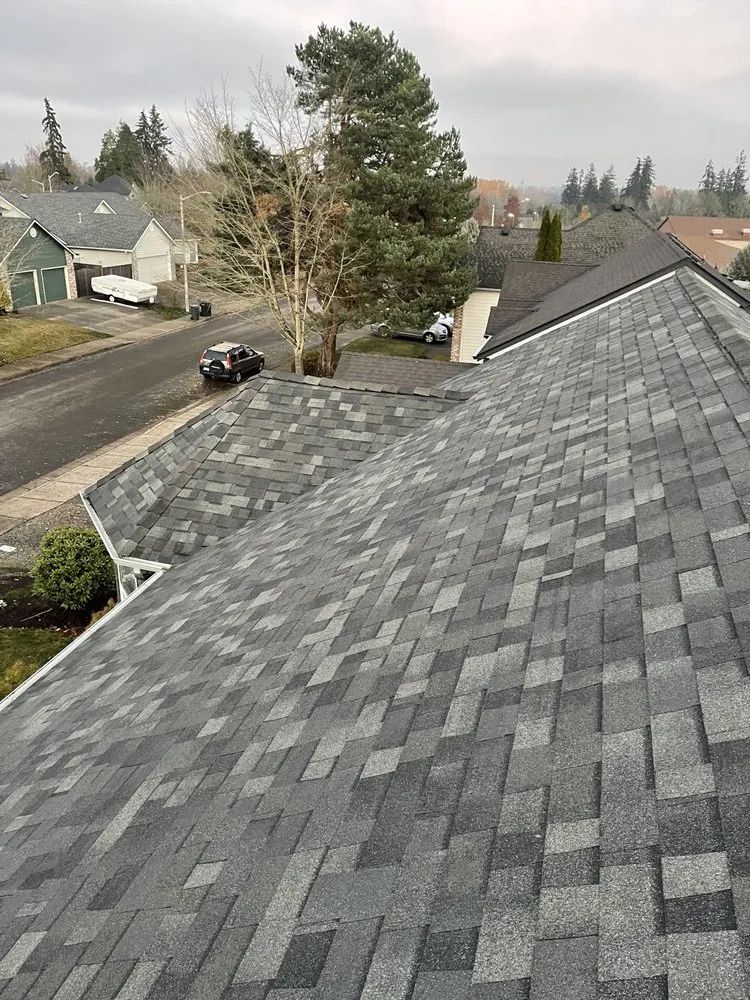 Slide of Lakeside Premium Construction