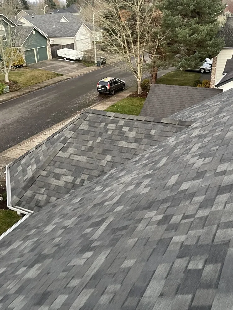 Slide of Lakeside Premium Construction