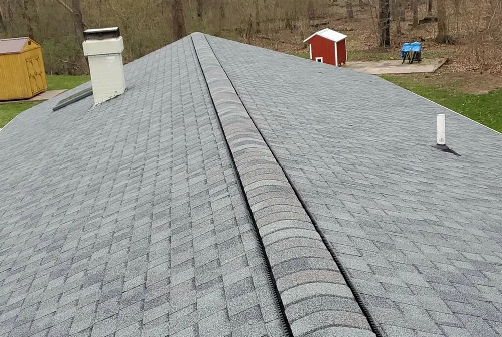 Licensed residential roofing service in Lawrence, MI - Lakeside Renovations