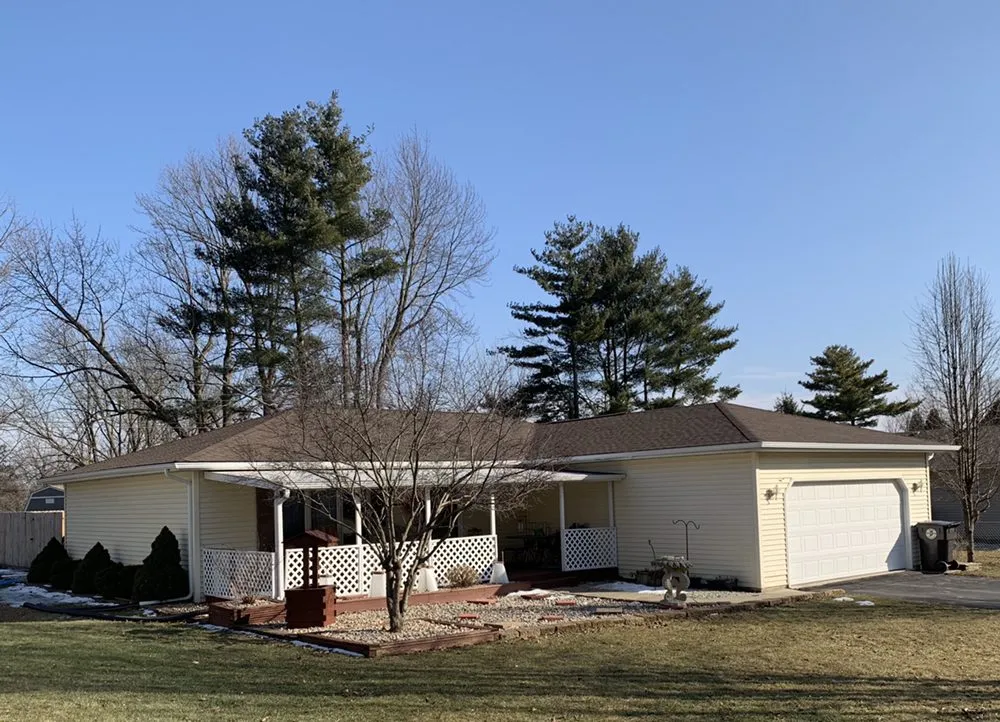 Licensed shingle roofing service in Lawrence, MI by Lakeside Renovations