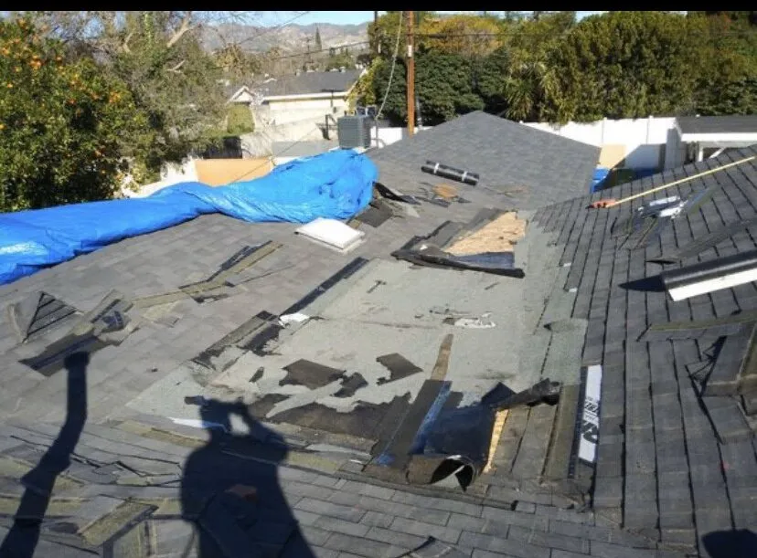 Slide of Lakeside Roofing & Masonary