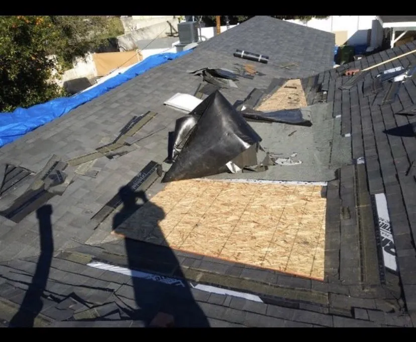 Slide of Lakeside Roofing & Masonary