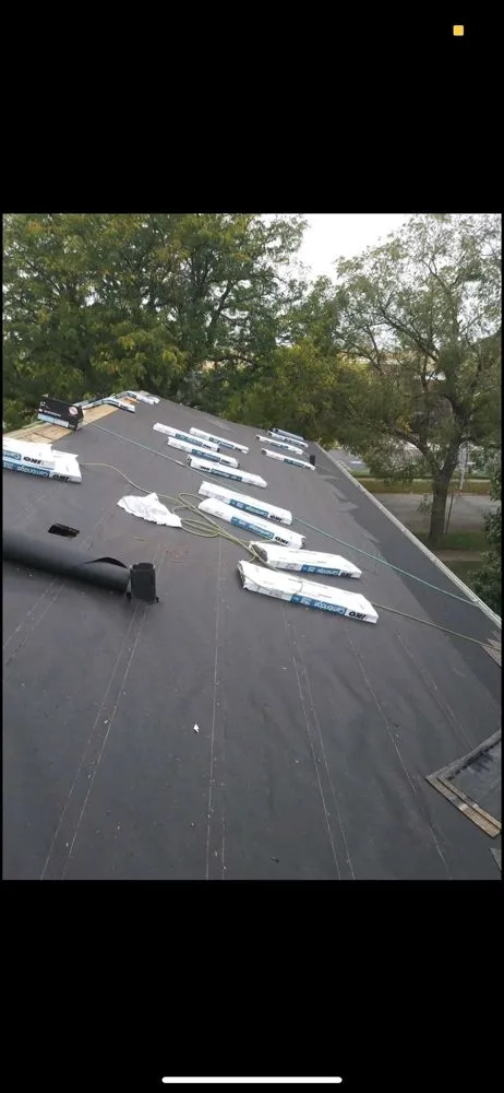 Slide of Lakeside Roofing & Masonary