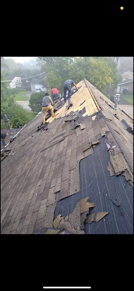 Slide of Lakeside Roofing & Masonary