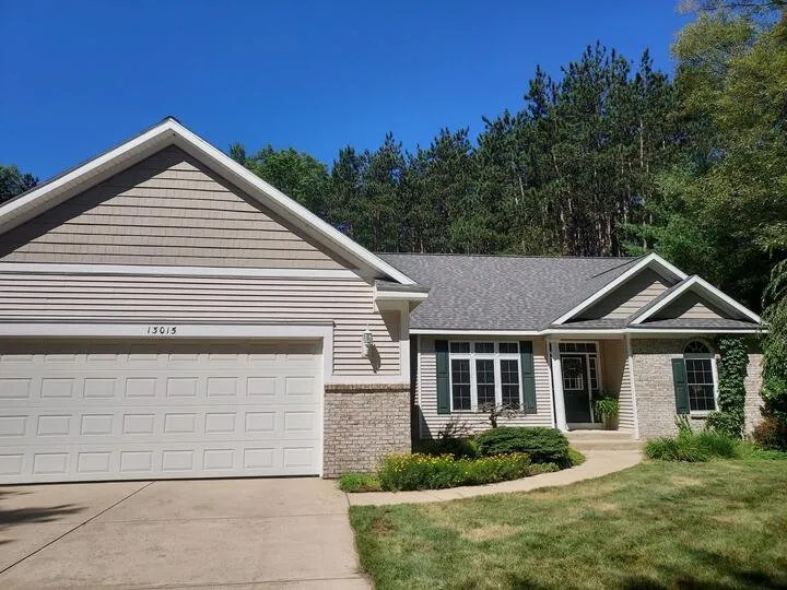 Slide of Lakeside Roofing Company