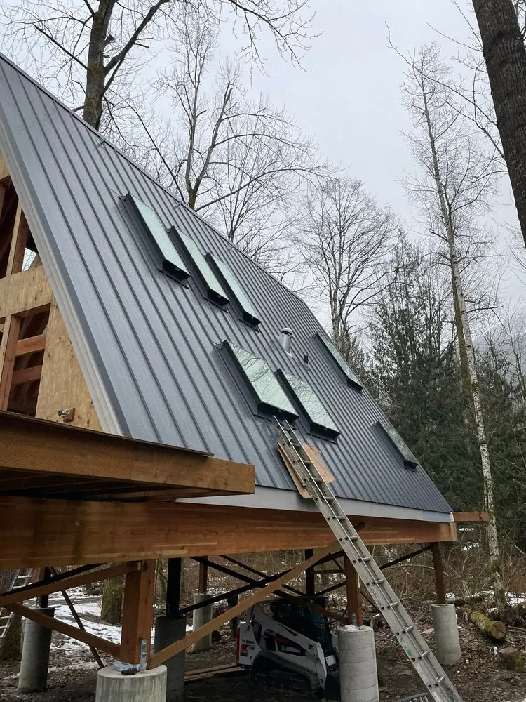 Slide of Lakeside Roofing