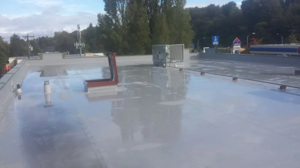 Slide of Lakeside Roofing