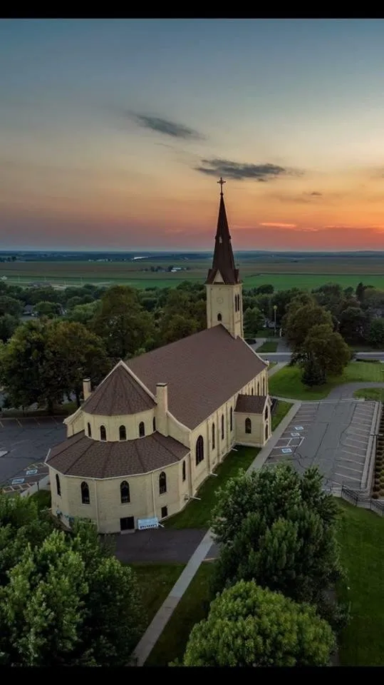 Slide of Lakestar Contractors