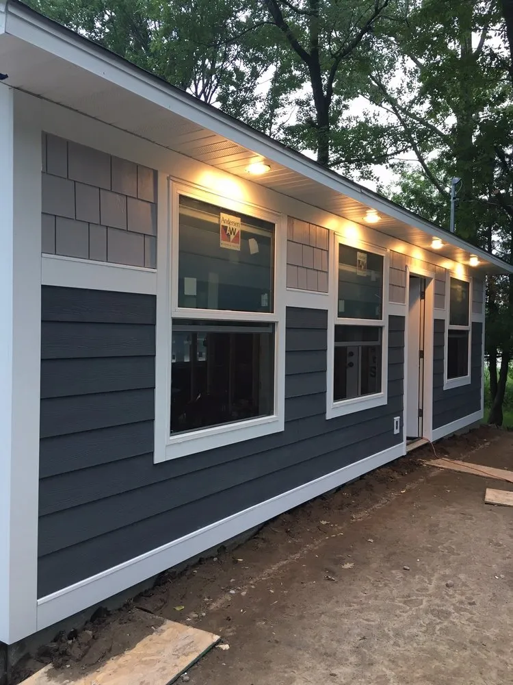 Slide of Lakestar Contractors