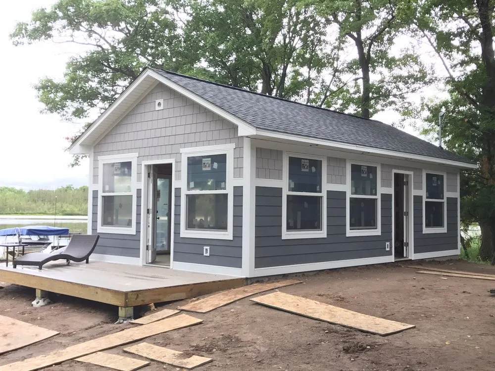 Slide of Lakestar Contractors