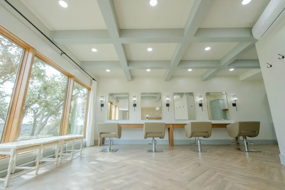 Slide of Lakeview Design Build