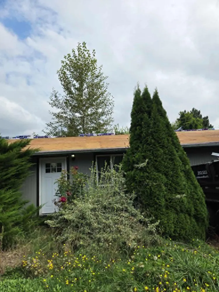 Slide of Lakewood Roofing