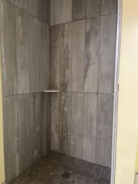 Slide of Lakours Construction