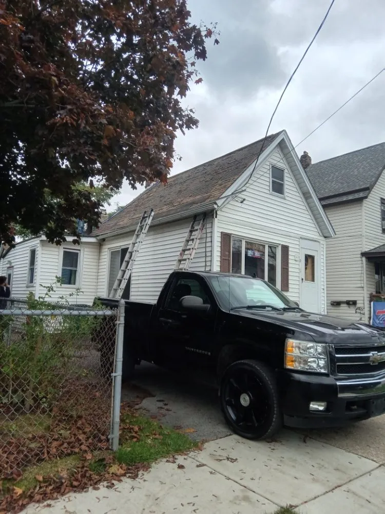 Slide of LAM Contracting and Home Improvement