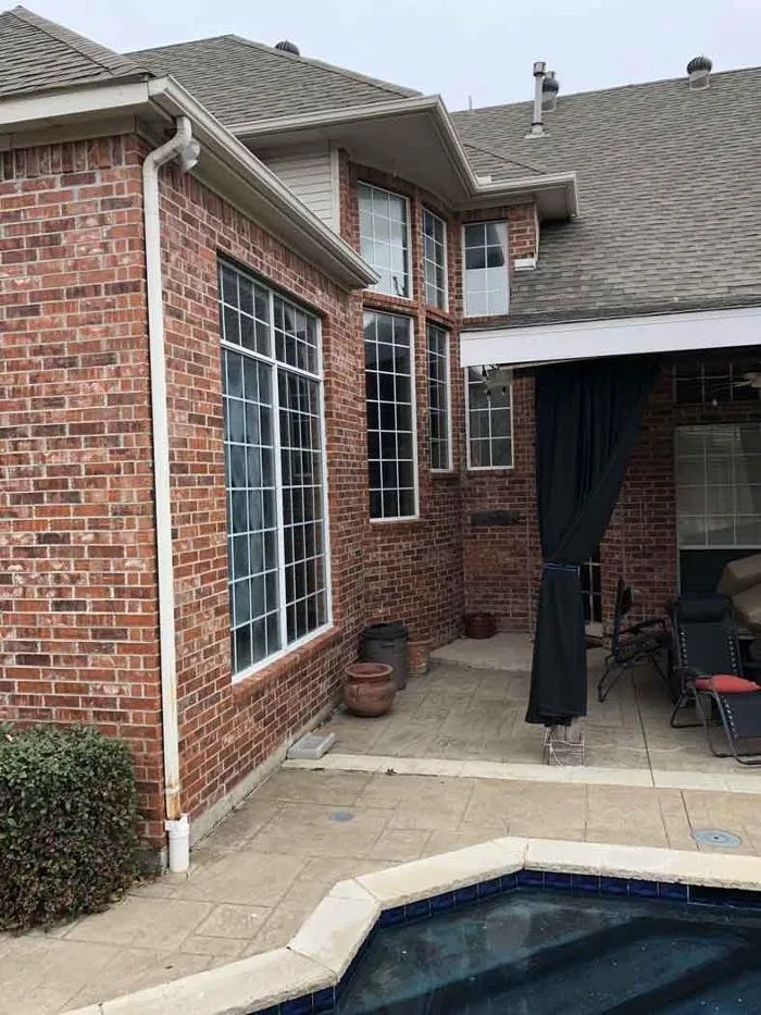 Slide of Lampton Roofing