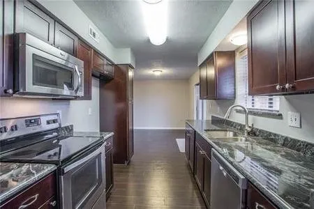 Slide of Lampton Roofing