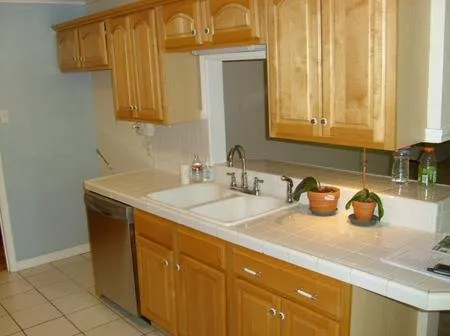 Slide of Lampton Roofing