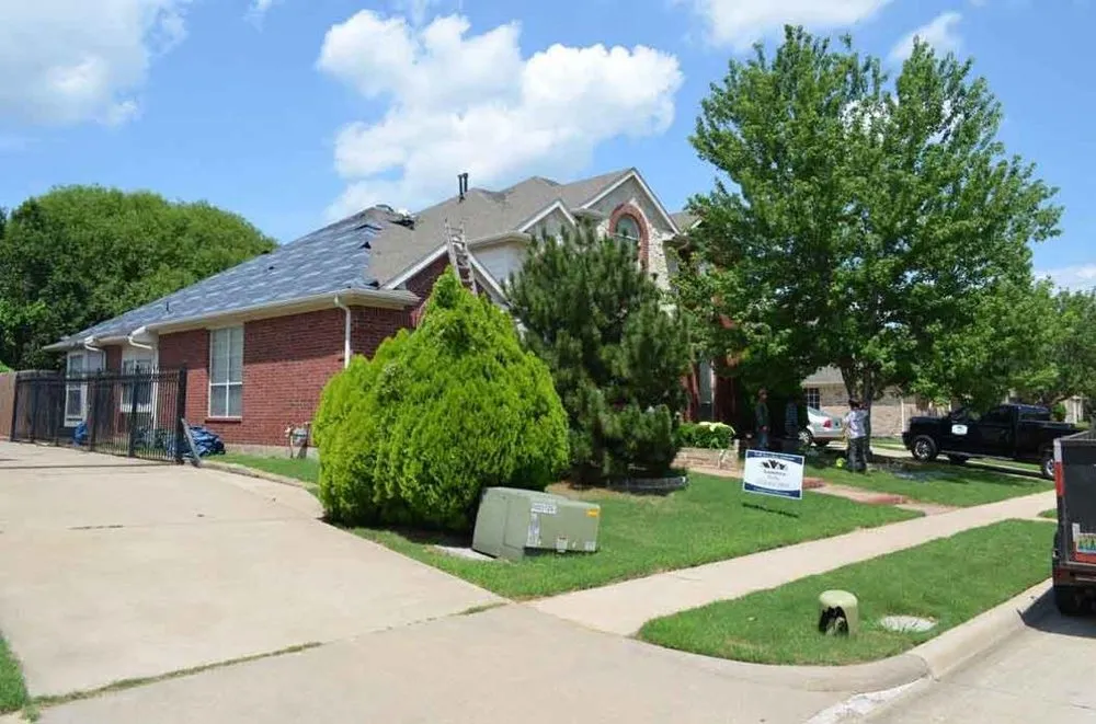 Slide of Lampton Roofing