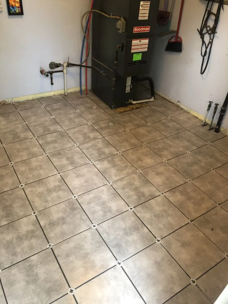 Slide of Lamrouexs Construction