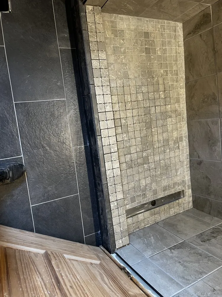 Slide of Lamrouexs Construction