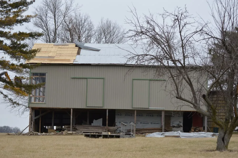 Slide of Lance Roofing & Siding