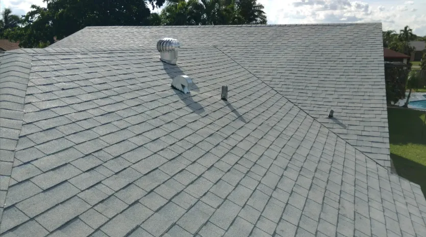 Local roof replacement in Ft. Lauderdale, FL - Landis Roofing Services