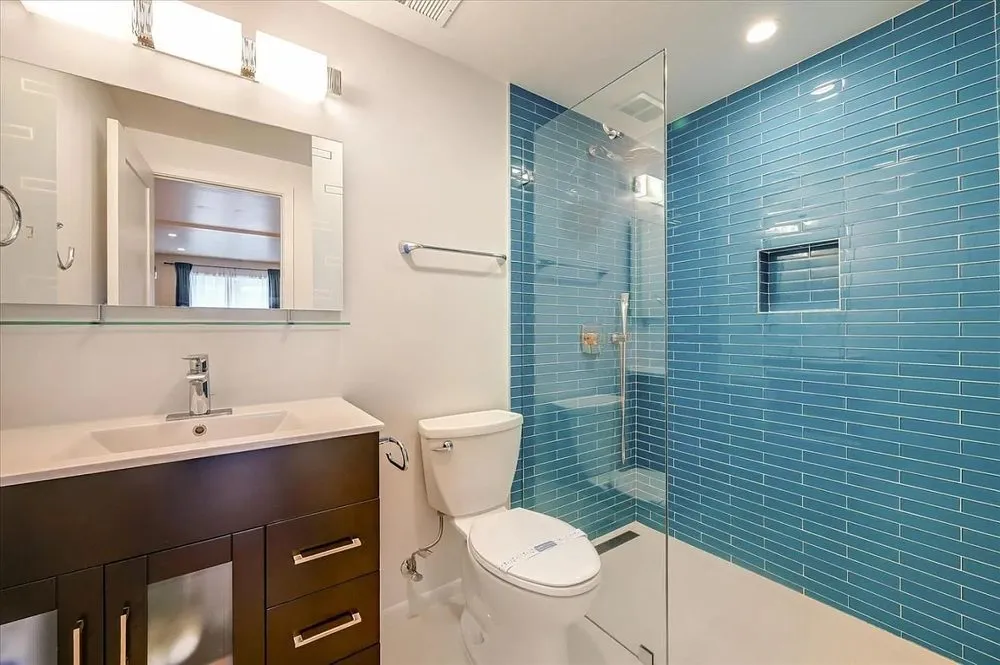 Slide of Landmark Construction