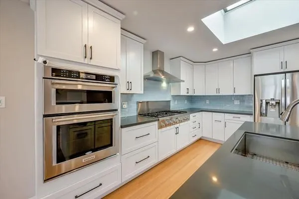 Landmark Construction